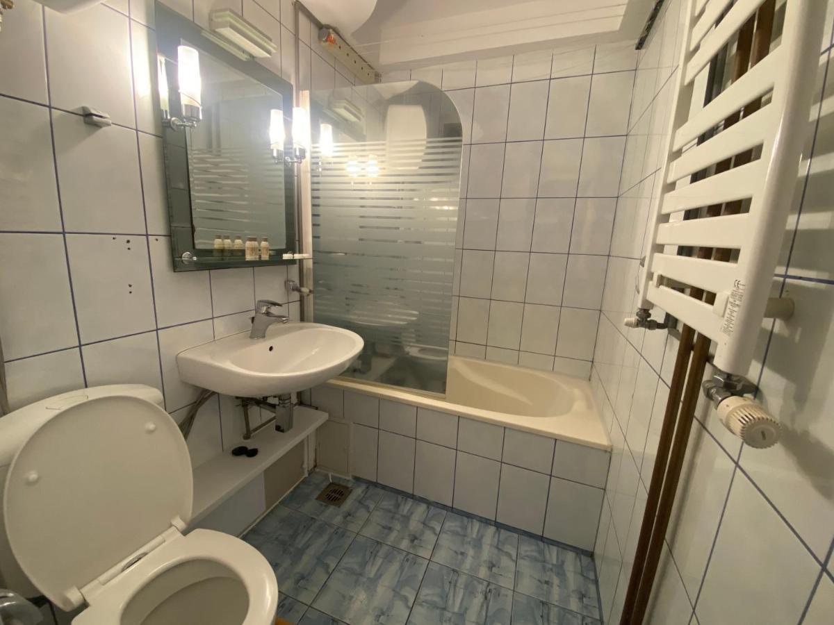 Ferienwohnung Sleep & Go Parcare Gratuita Self Check-In Bukarest Exterior foto