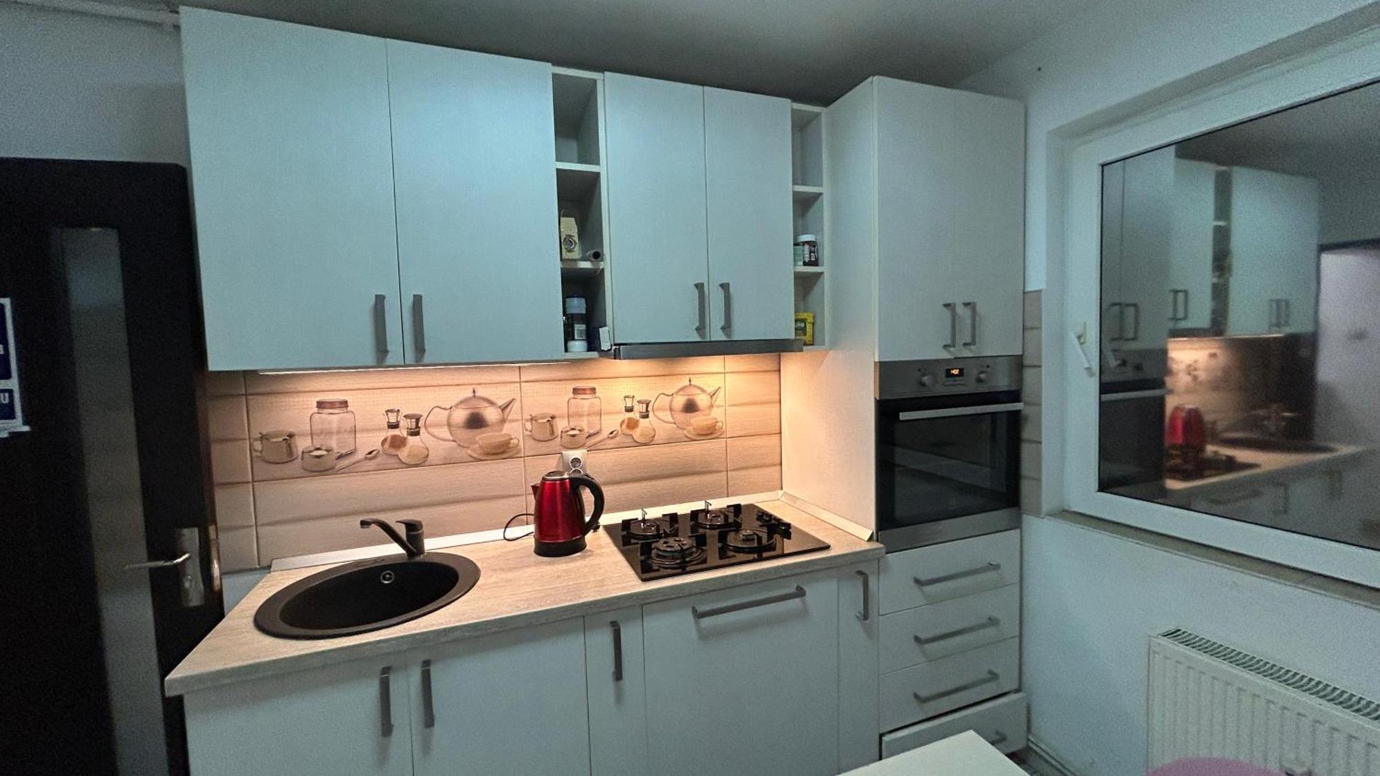 Ferienwohnung Sleep & Go Parcare Gratuita Self Check-In Bukarest Exterior foto