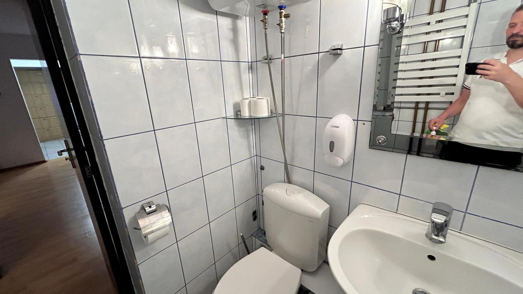 Ferienwohnung Sleep & Go Parcare Gratuita Self Check-In Bukarest Exterior foto